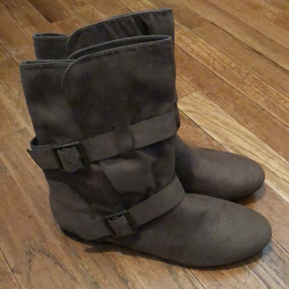 American Eagle By Payless Dark Brown Suede Ankle Boots with Buckle Straps